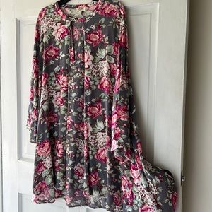 Umgee women’s tunic sz large